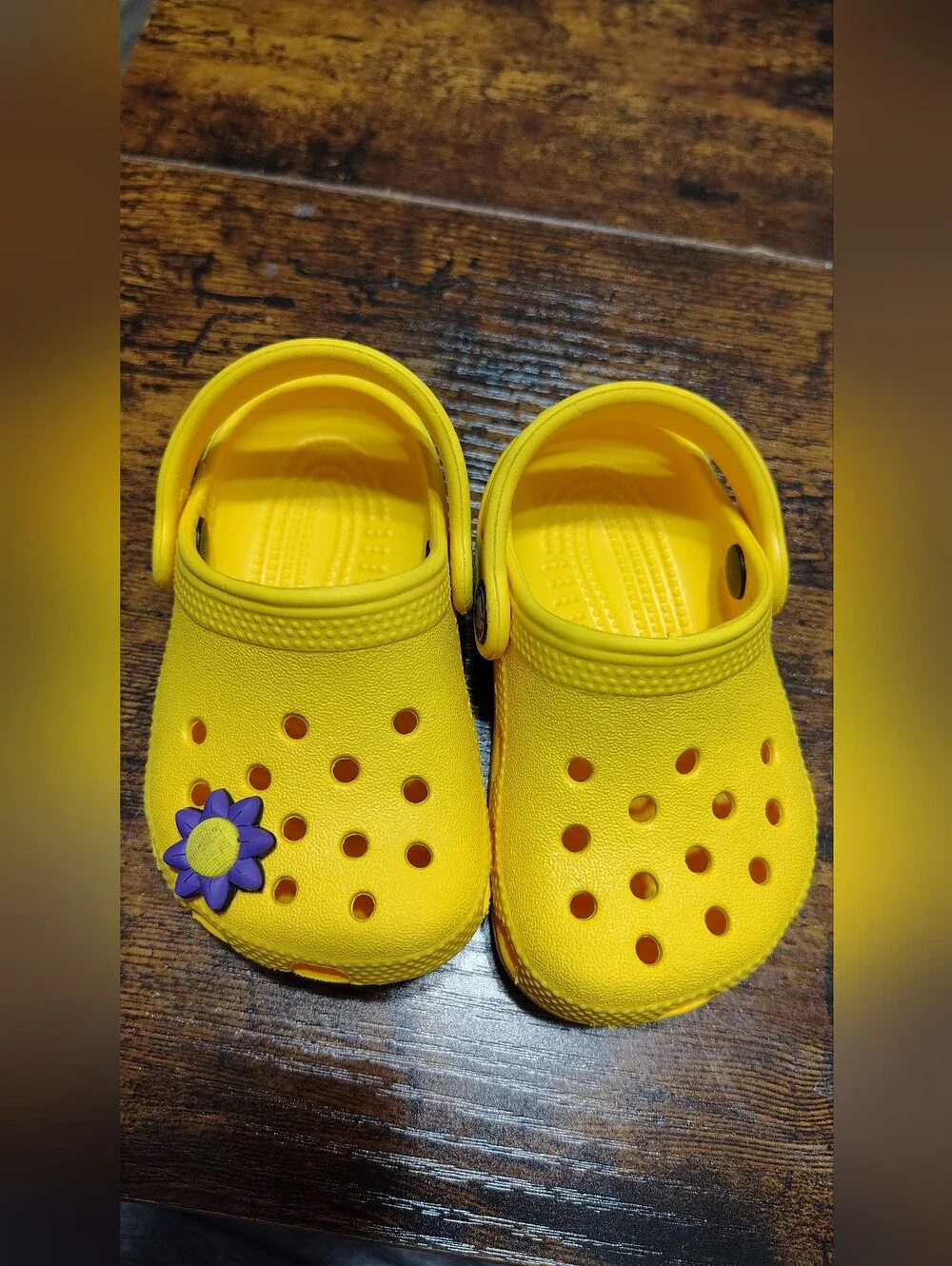 Crocs Yellow Garden with Flower Charm Size 2/3